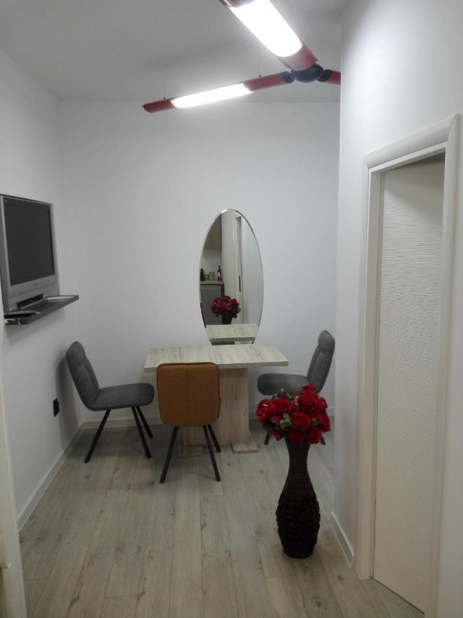 A. Einstein 9A Apartament Cluj-Napoca Zimmer foto